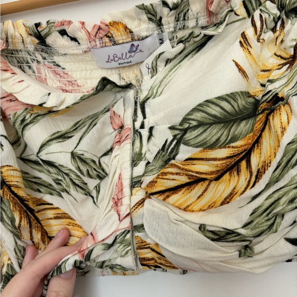 LuBella Boutique Tropical Corset Cropped Long Sleeve Chiffon Top NWT Medium - Picture 2 of 5